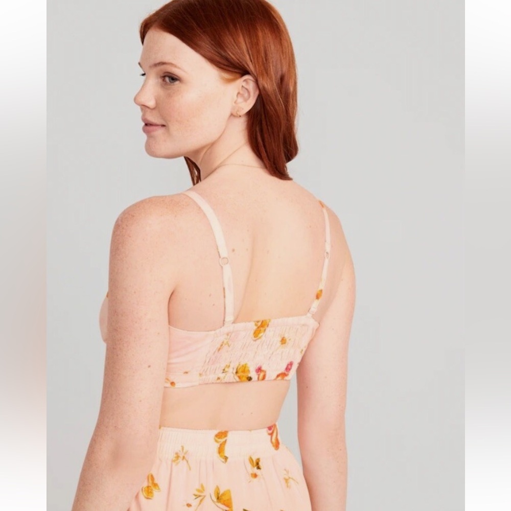NWTs Old Navy Women's Peachy Pastel Floral & Fruit Print Crop Top - Picture 4 of 13